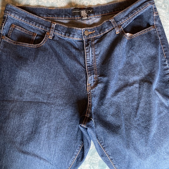 Bootcut Venezia Jeans size 22 Average EUC - Picture 3 of 7